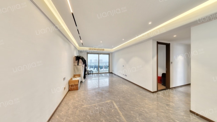 星河国际三区二手房实景图