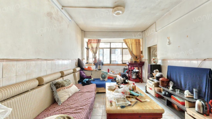 长和小区二手房实景图