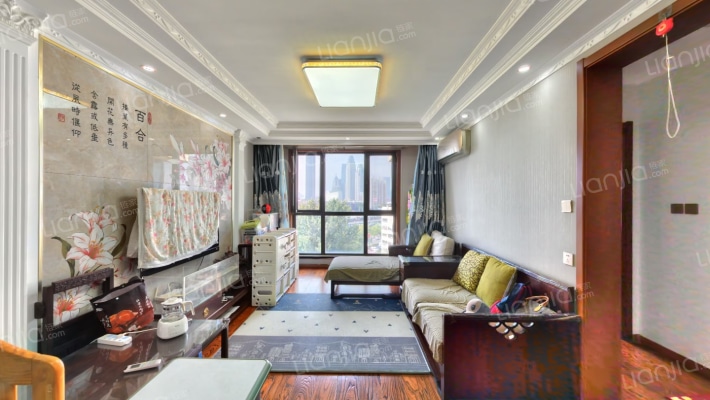 富豪新开门二手房实景图