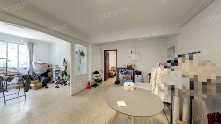 心族公寓二手房实景图