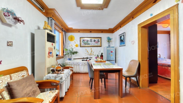 新创竹园二手房实景图