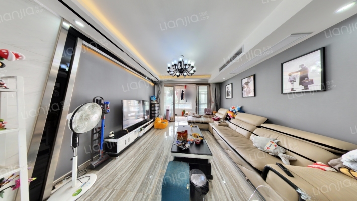 香榭丽墅二手房实景图