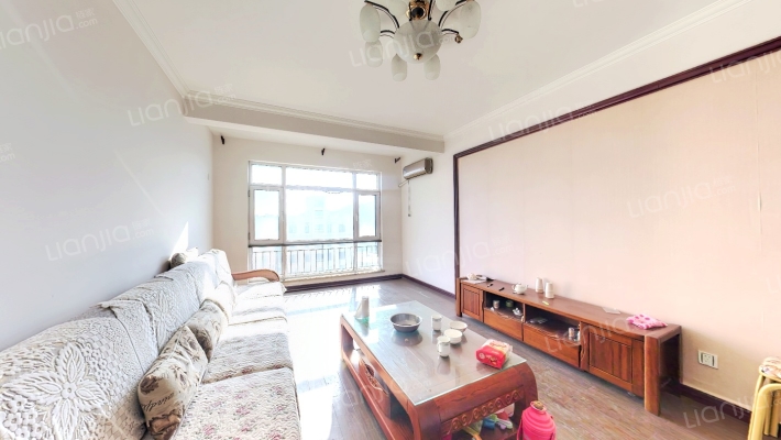 依泉美庐二手房实景图