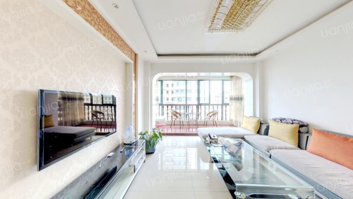 国泰嘉园二手房实景图