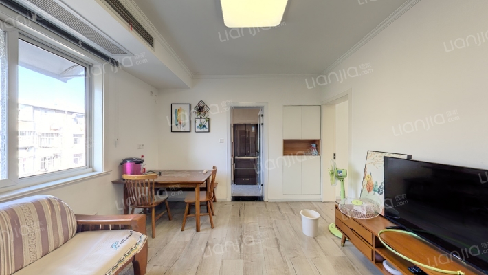 山潘四村二手房实景图