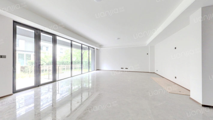 中交鹭鸣九章二手房实景图