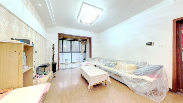 世纪滨江二手房实景图