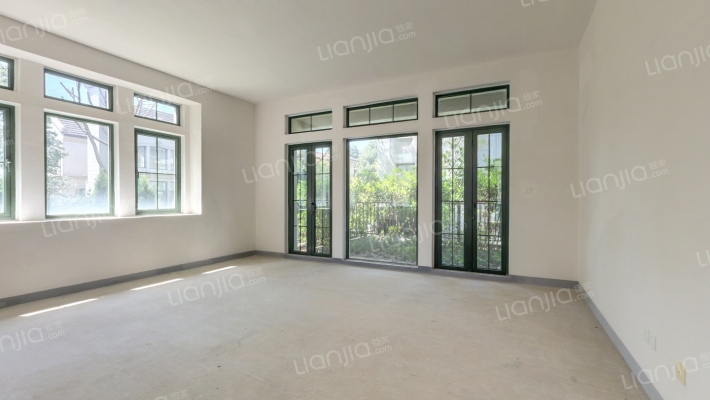 龙湖舜山府二手房实景图