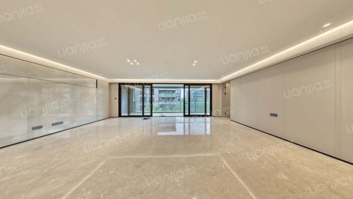 万科·拾谧森语二手房实景图