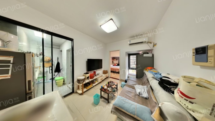 集信名城二手房实景图