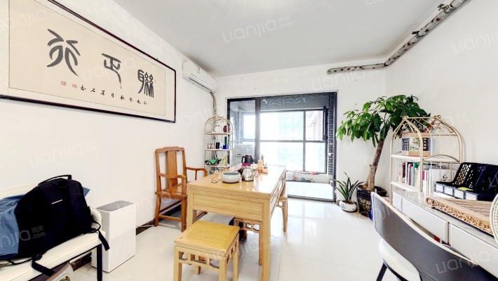 华强城市广场二期二手房实景图