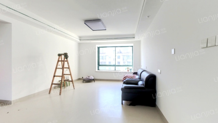 新文采花园二手房实景图