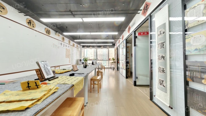 洛克时代中心二手房实景图