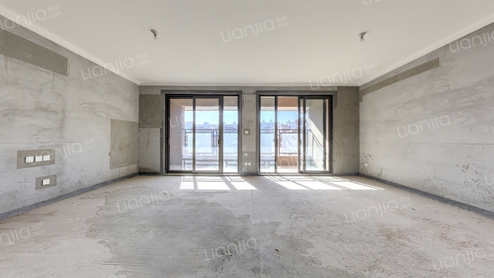 雅居乐天域花园二手房实景图