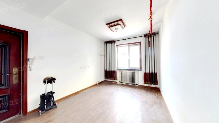 创新里南小区二手房实景图