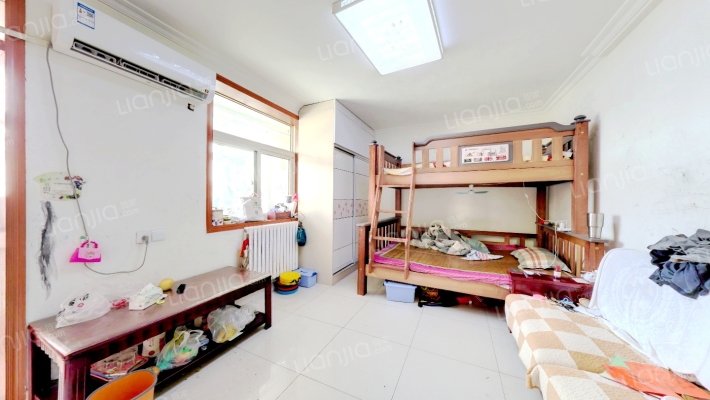 梁庄四街二手房实景图