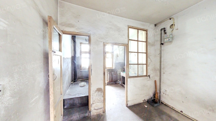 北陵大街2-4二手房实景图