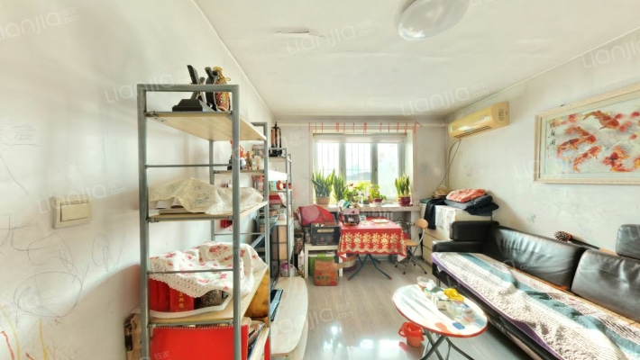 泊江东里二手房实景图