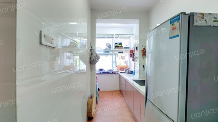 五一路中东小区二手房实景图