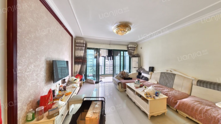 恒大绿洲二手房实景图