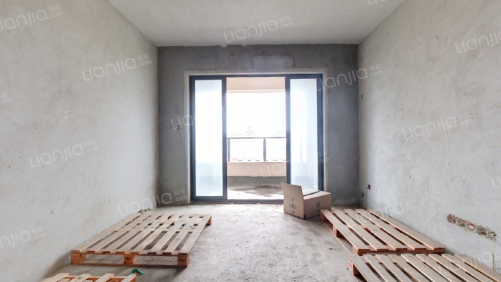 恩祥新城北大华府C区二手房实景图