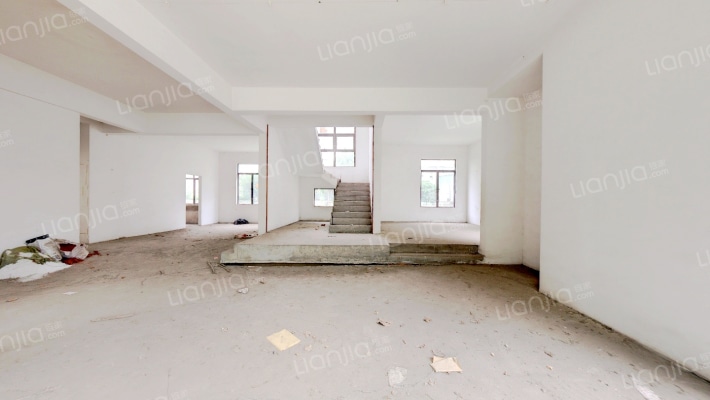 东逸湾二手房实景图