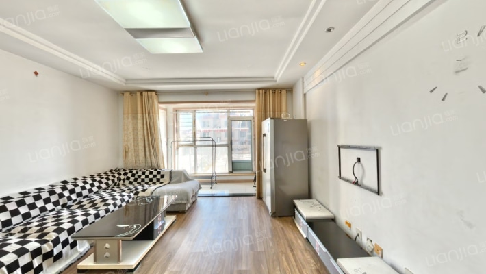 怡源居二手房实景图