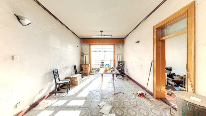 湖畔社区二手房实景图