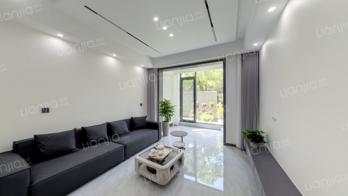 碧桂园御江东郡二手房实景图