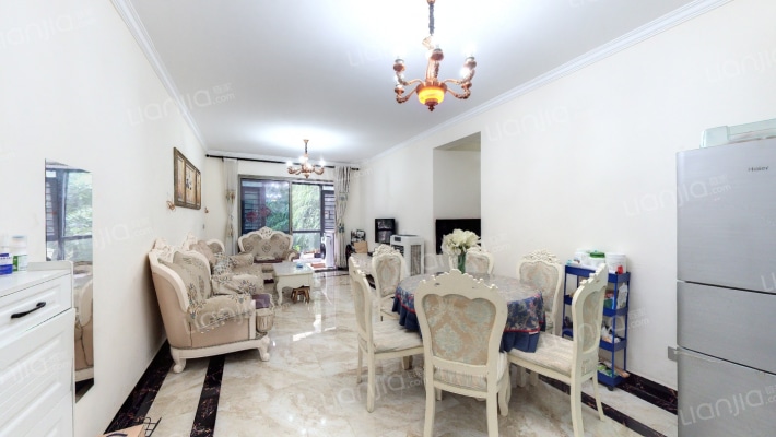 梅溪湖金茂湾二期二手房实景图