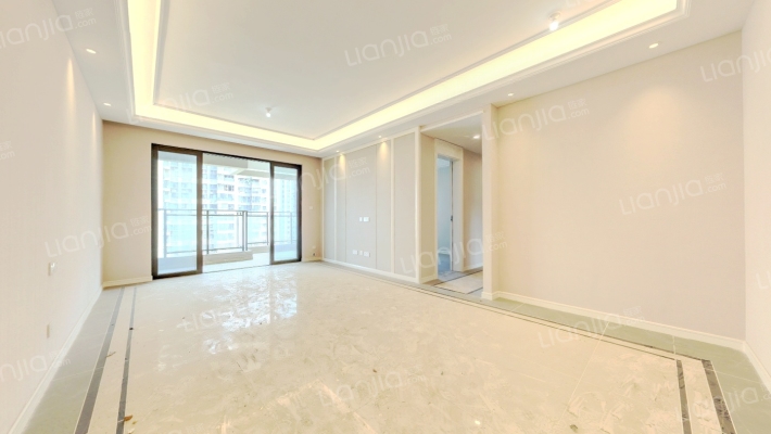 蓝光观岭国际社区翡翠湾二手房实景图