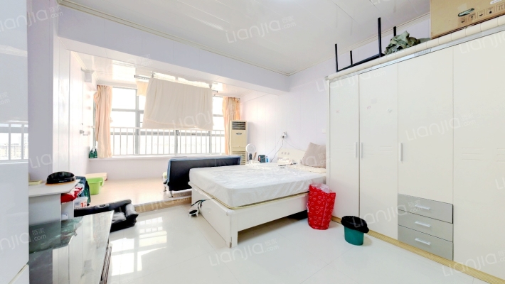 龙族峰景花园二手房实景图