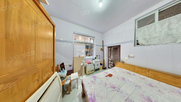 福厚里二手房实景图