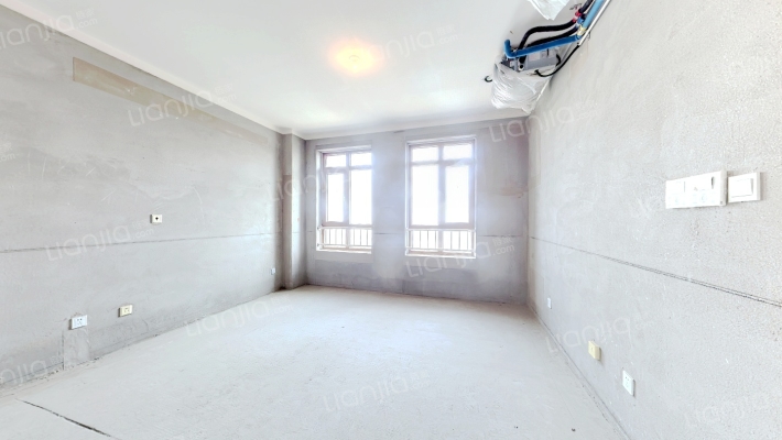 天房麗山二手房实景图