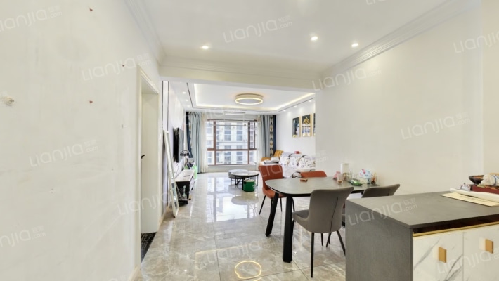 路弘阳光铭苑二手房实景图