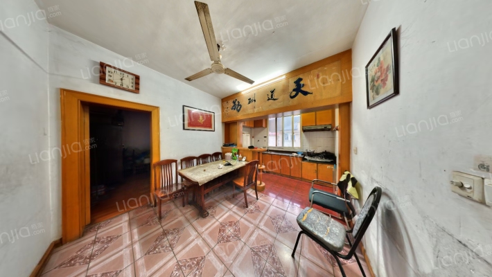 惠峰新村C区二手房实景图