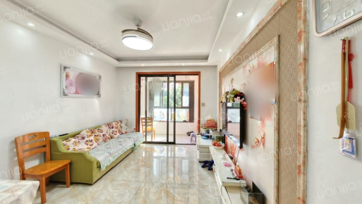 保利东郡仪园二手房实景图