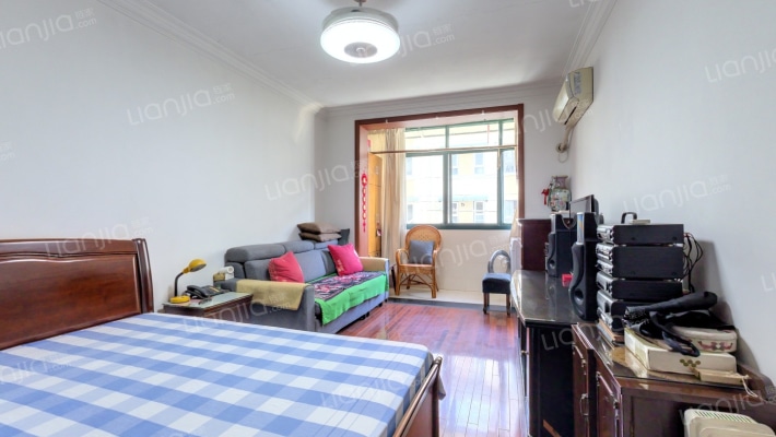 邮航小区二手房实景图