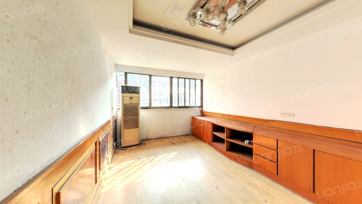 建南公寓北区二手房实景图