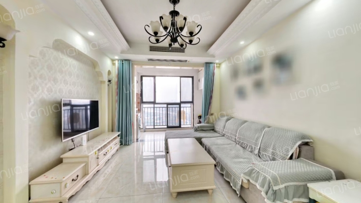 天纵半岛蓝湾二手房实景图