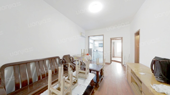 南京西路326号二手房实景图