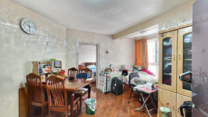 南华小区二手房实景图