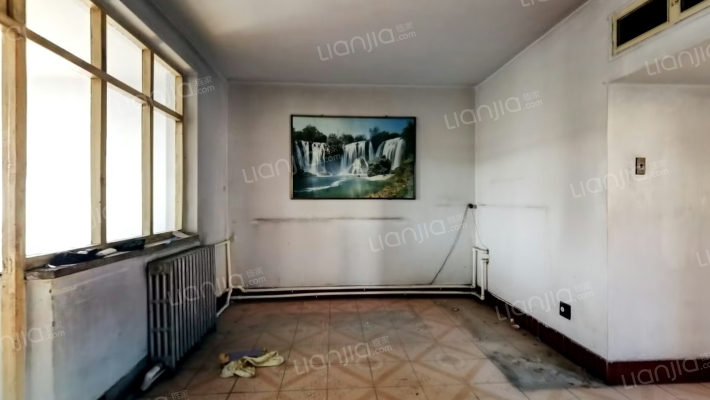 春光信用社家属楼二手房实景图