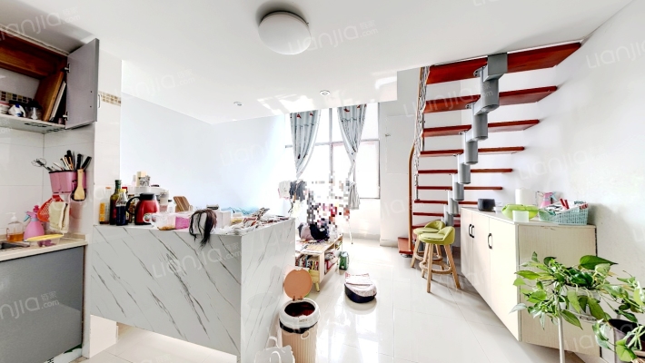 金枫国际二手房实景图