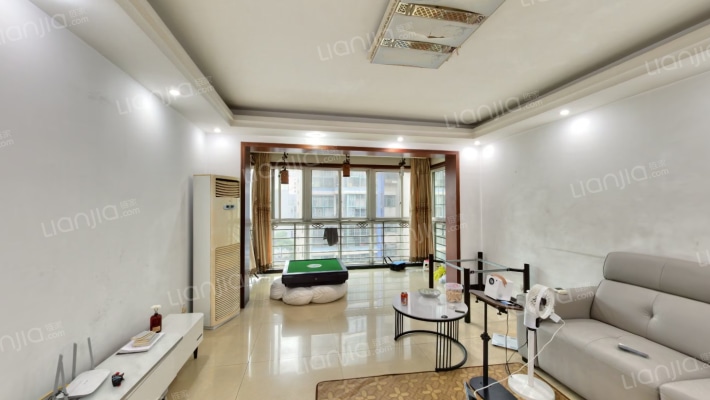 宏华花苑二手房实景图