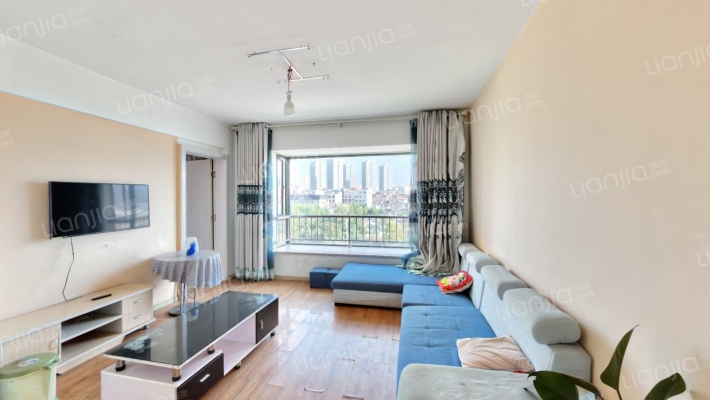 新亚洲体育城星泽园二手房实景图