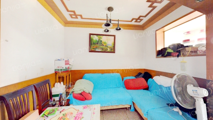 五彩商城二手房实景图