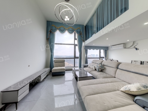 整租·天慧凯颂广场 4室2厅 跃层 东南