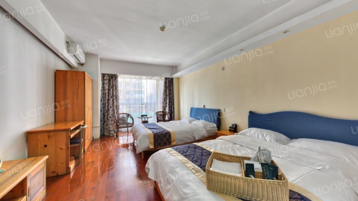 深蓝公寓二手房实景图