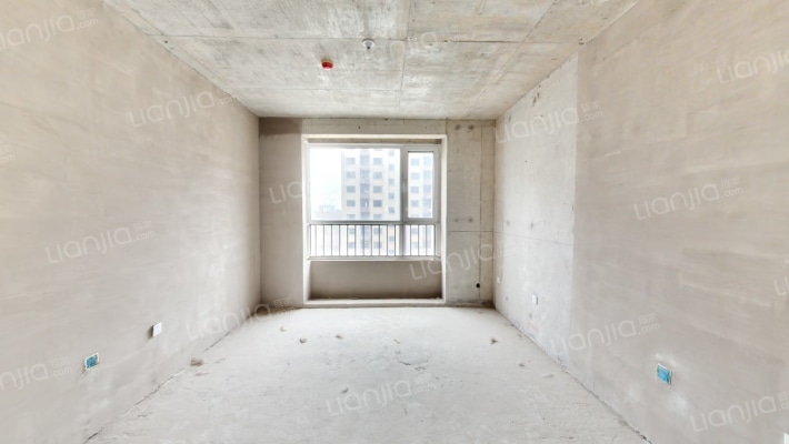 春辉时代二手房实景图